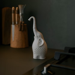 Infusor de Chá Elefante Moncloa Cinza